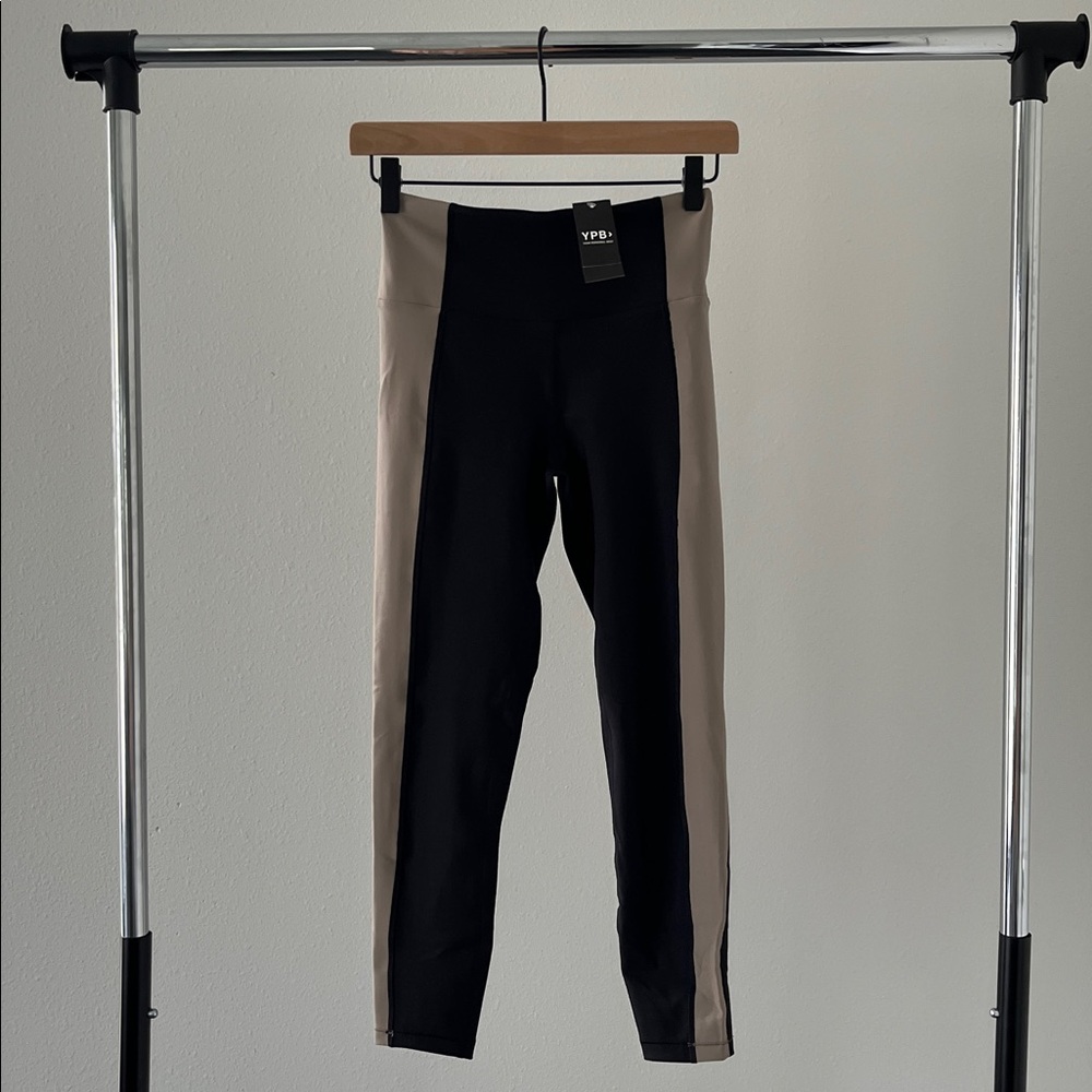 NWT Abercrombie YPB sculptLUX 7/8 Legging Size S Short